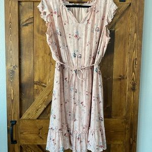 Loft Plus - tie waist floral dress.